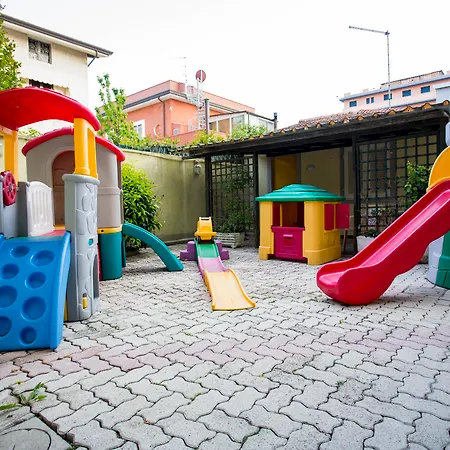 Hotell Sylvia Lido di Camaiore