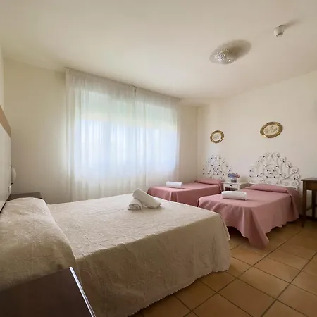 Sylvia Otel 3*