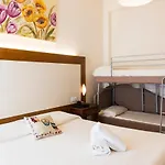 Sylvia Hotel