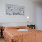 Sylvia Hotel