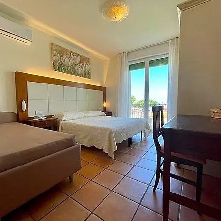 Hotel Sylvia 3*