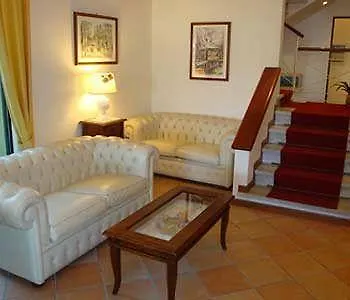 Sylvia Hotel 3*