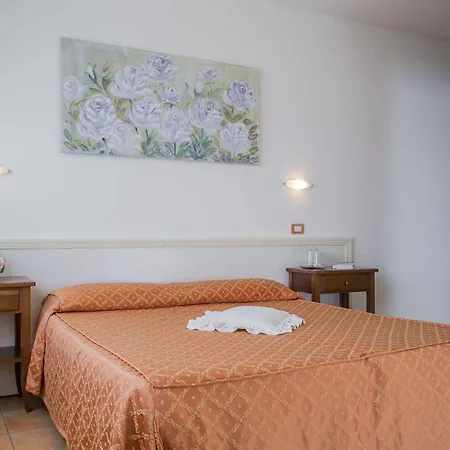 Sylvia Hotel